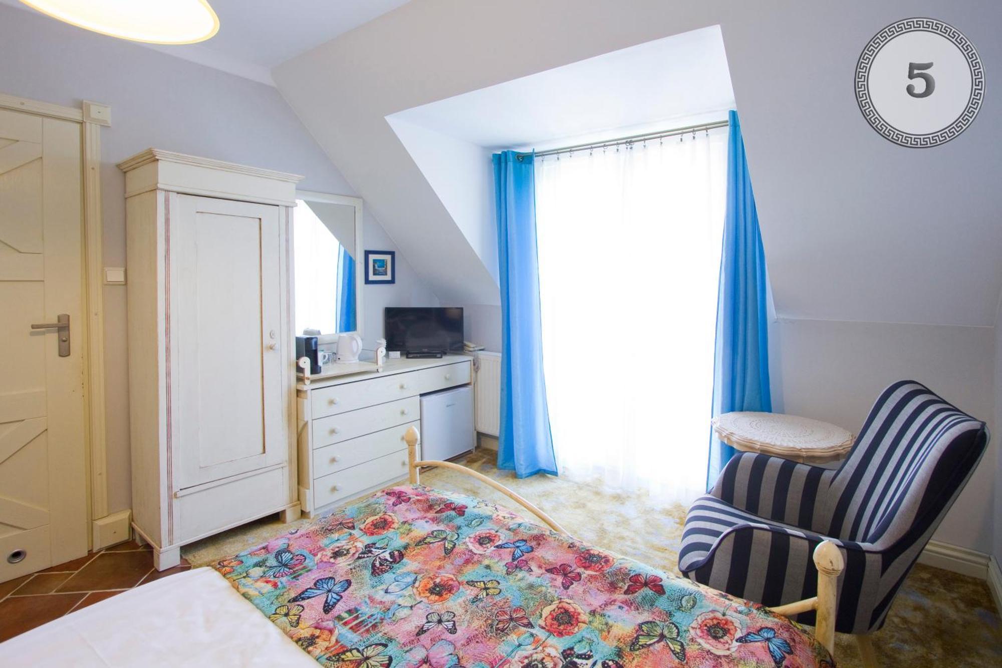 Bed & Breakfast Meander *
